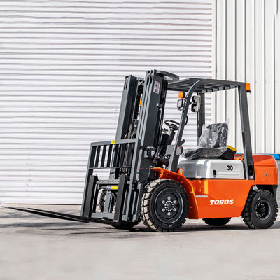2500kg 倉庫フォークリフト トラック パワーステアリング 重荷フォークリフト