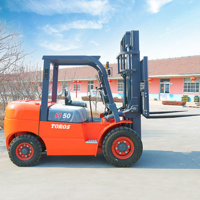 安全 3500kg ディーゼル駆動フォークリフト 移動フォーク シンプルな操作