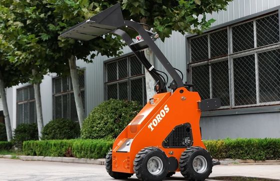 強力なミニ スタンドアップ スキッドステア 農業 スキッドステア 多用途