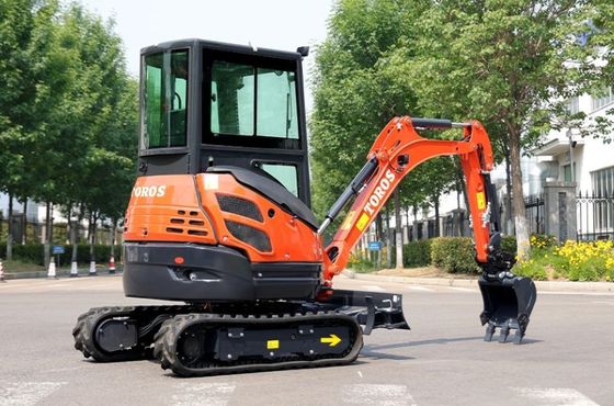 クローラートロスの小型掘削機道路修理のための2.6トンの小さい掘削装置